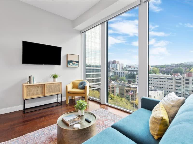 Cozysuites 1Br, Ppg Paints Arena, Pitts Питтсбург Экстерьер фото