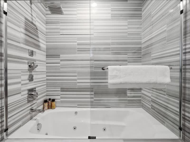 Cozysuites 1Br, Ppg Paints Arena, Pitts Питтсбург Экстерьер фото
